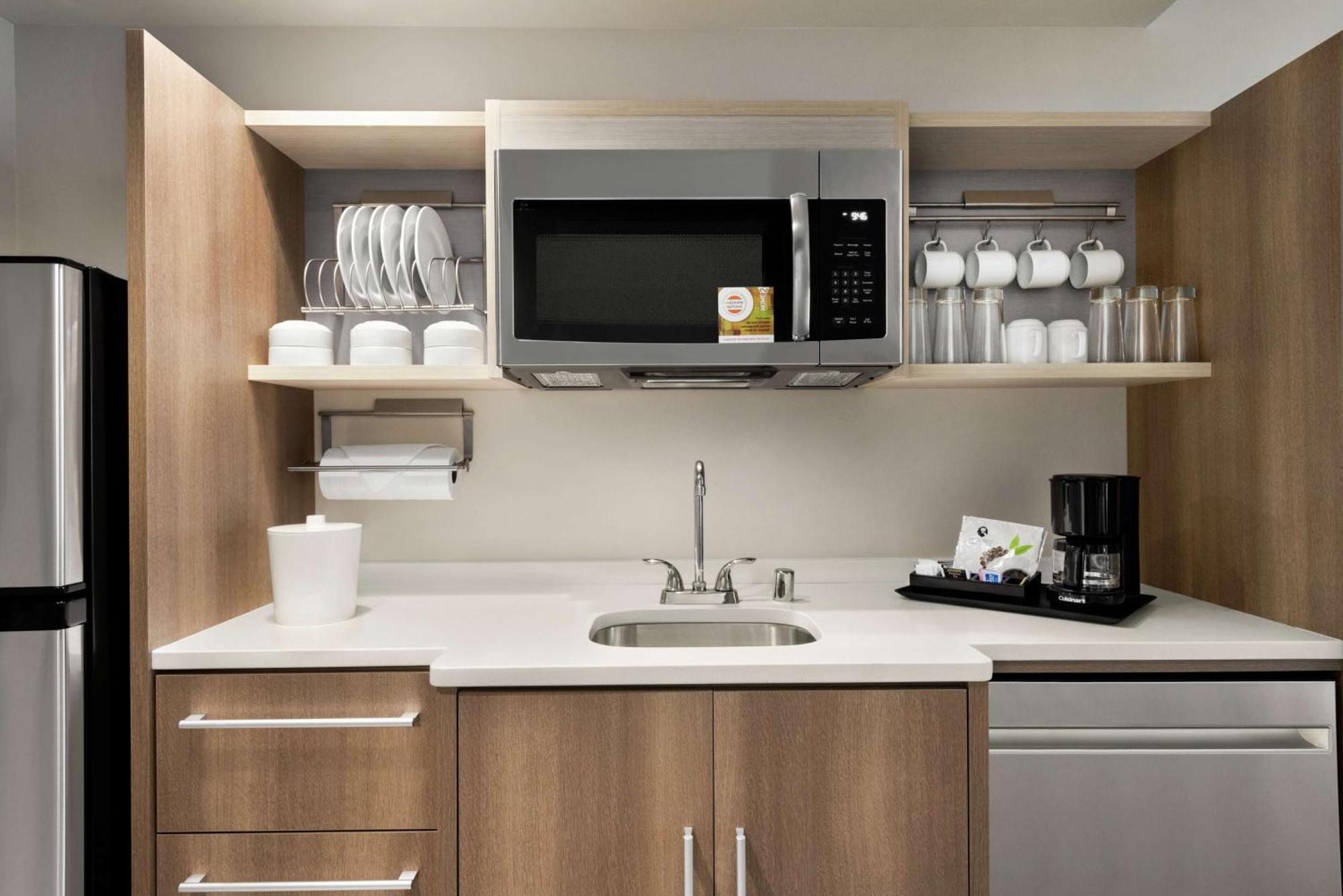 Home2 Suites By Hilton Brooklyn Park Minneapolis Экстерьер фото