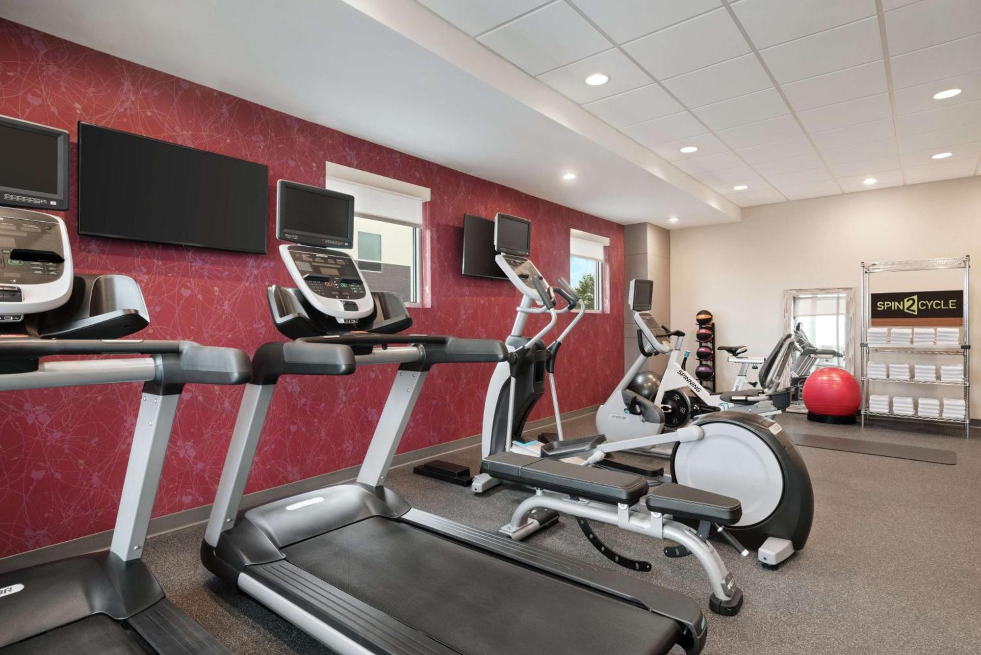Home2 Suites By Hilton Brooklyn Park Minneapolis Экстерьер фото